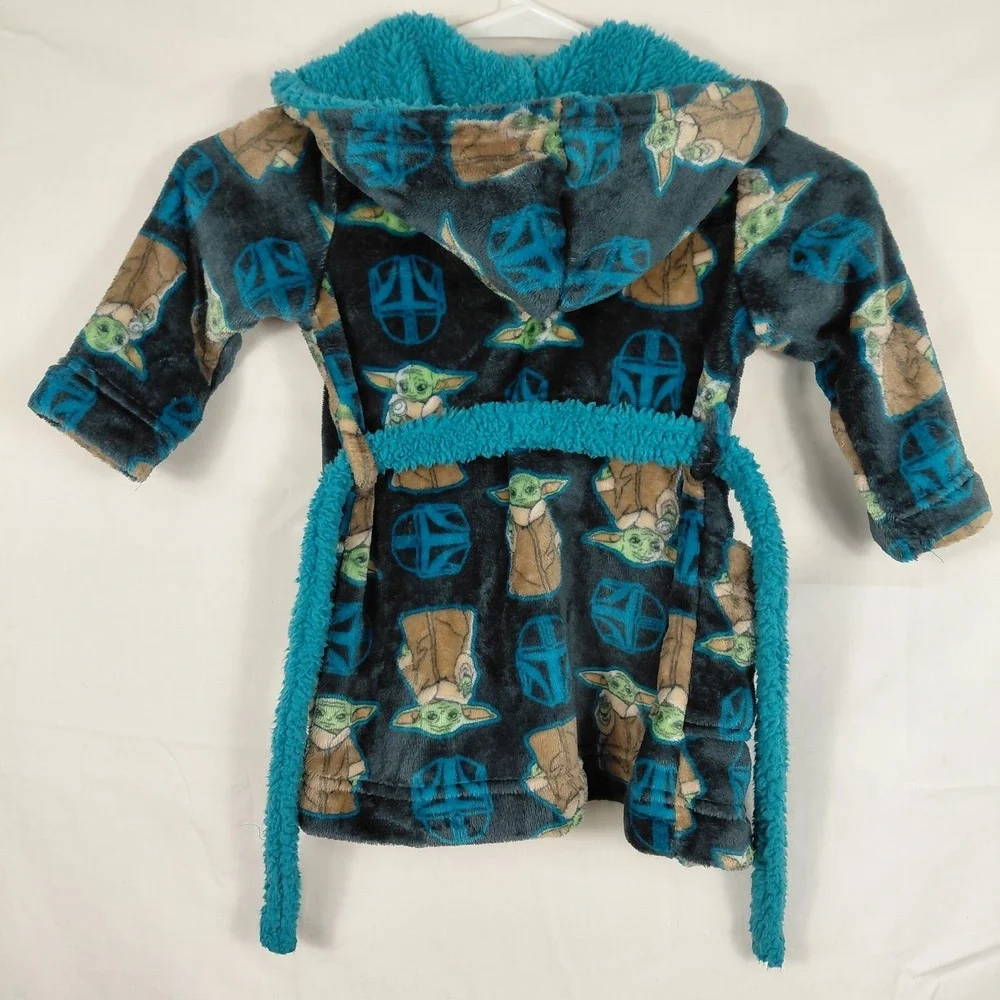 Kids Star Wars Bathrobe 2T Mandalorian Baby Yoda Fleece‎ Plush Robe Hooded Grogu